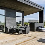 Lyder - 400m From The Sea By Interhome *