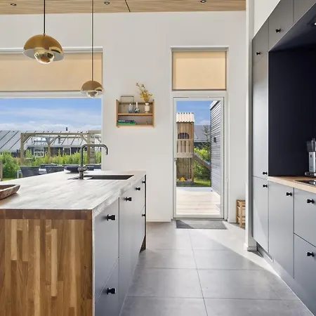 Lyder - 400m From The Sea By Interhome * Лёккен